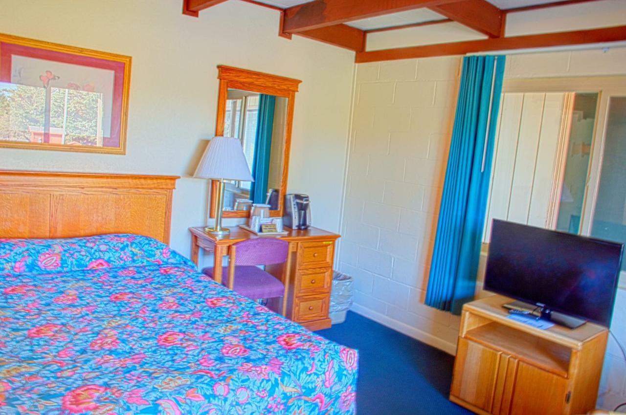 كريسينت سيتي Crescent Beach Motel الغرفة الصورة