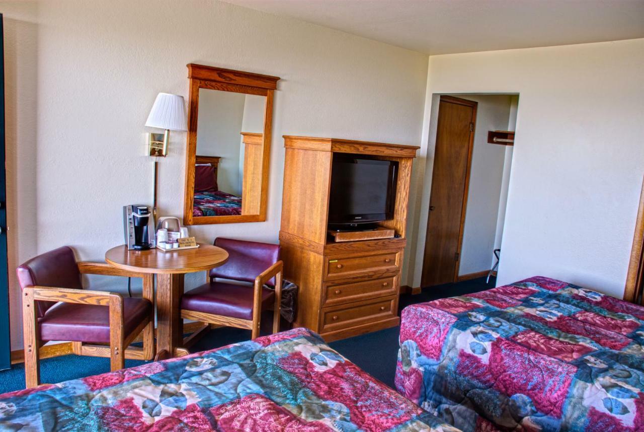 كريسينت سيتي Crescent Beach Motel الغرفة الصورة